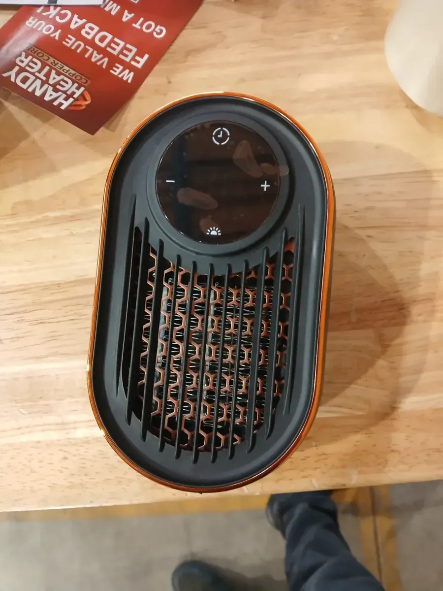 3296 BTU 800-Watt 6.9 in Copper Core Plug-In Personal Ceramic Radiant Electric Heater - image 3