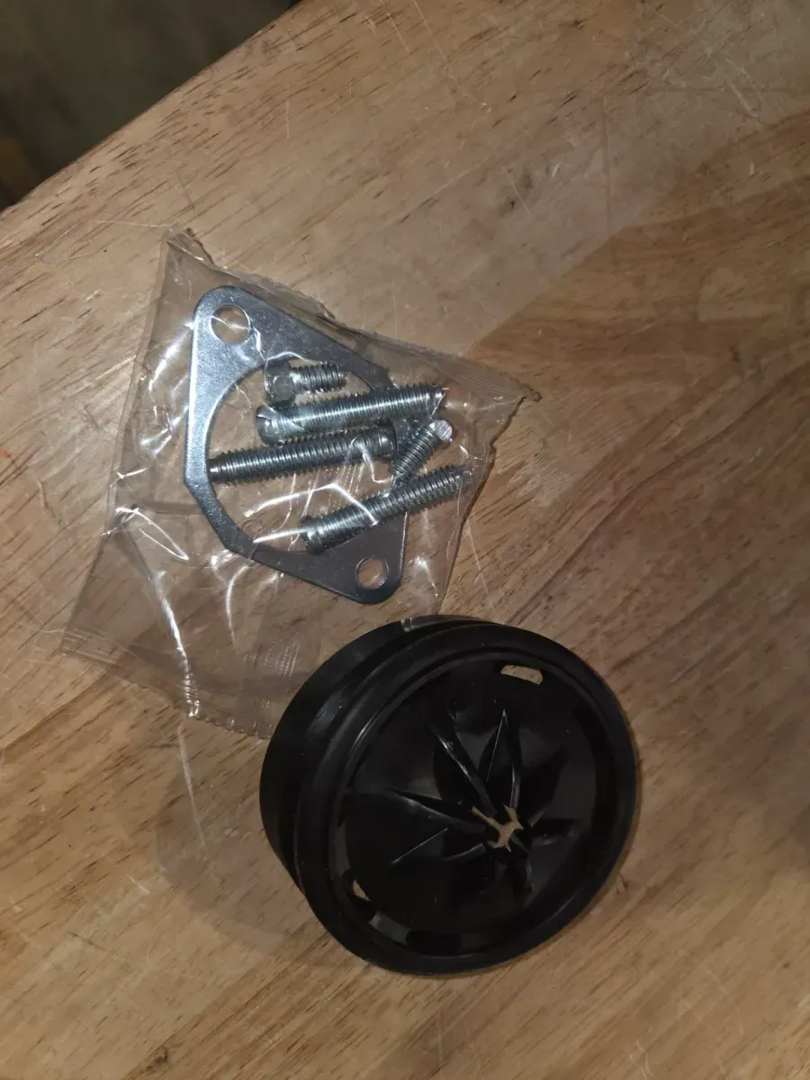 Prep Series 1/2 HP Continuous Feed Garbage Disposal with Power Cord and Universal Mount - image 4