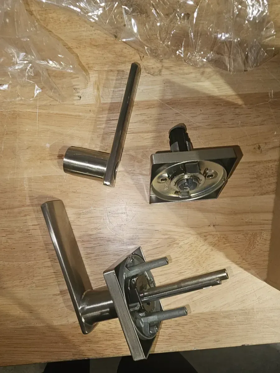 Breton Square Satin Nickel Keyed Entry Door Handle Featuring SmartKey Technology and Microban - image 3