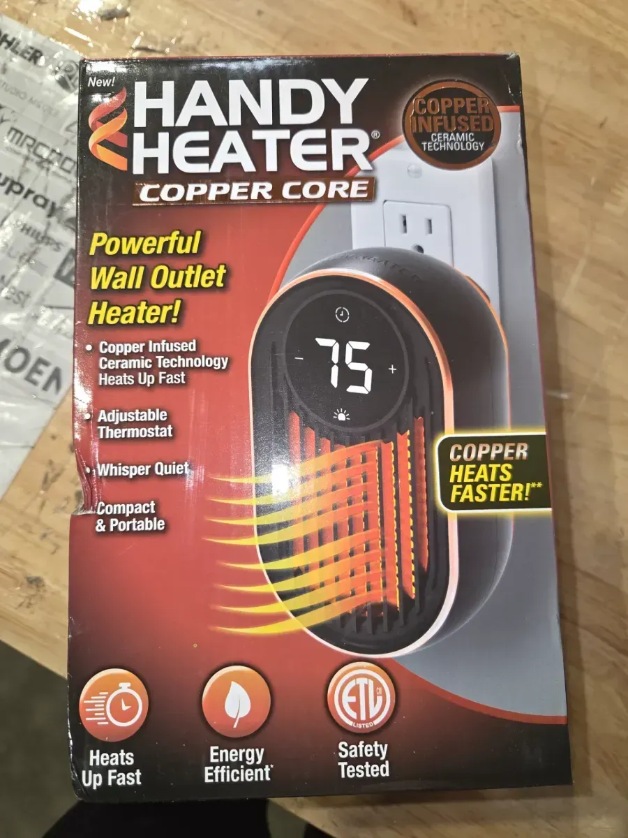 3296 BTU 800-Watt 6.9 in Copper Core Plug-In Personal Ceramic Radiant Electric Heater - image 4