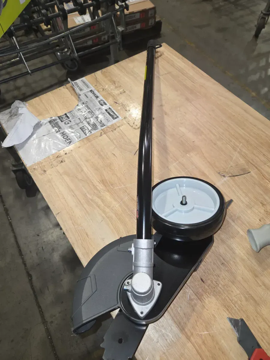 Ryobi EXPAND-IT 8-inch Edger Attachment - image 1