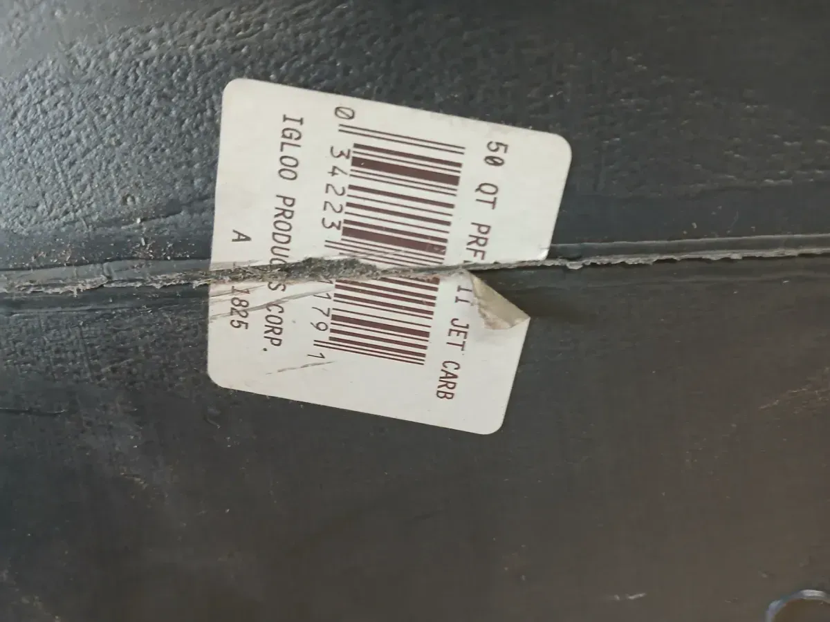 Igloo Hard Shell Cooler, Charcoal and White (Profile II 50 qt. Chest Cooler-Jet Carbon Gray) - image 4