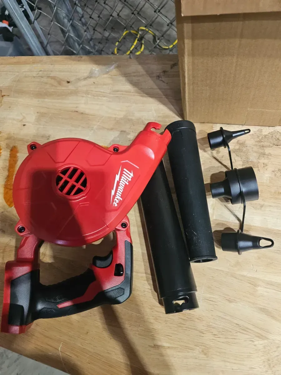 Milwaukee M18 18-Volt Cordless Compact Blower (Tool-Only) - image 2