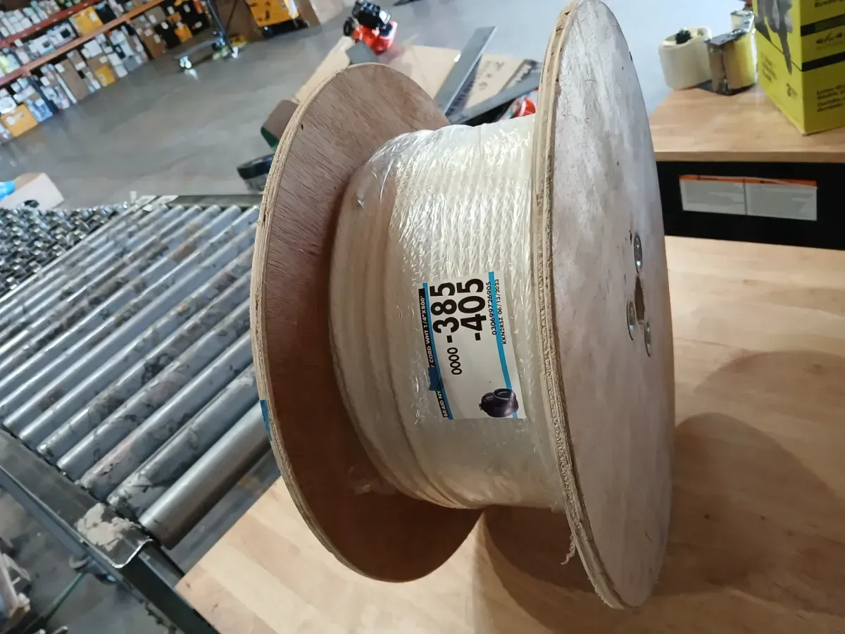 1/4 in. x 800 ft. White Solid Braided Nylon Rope - image 4