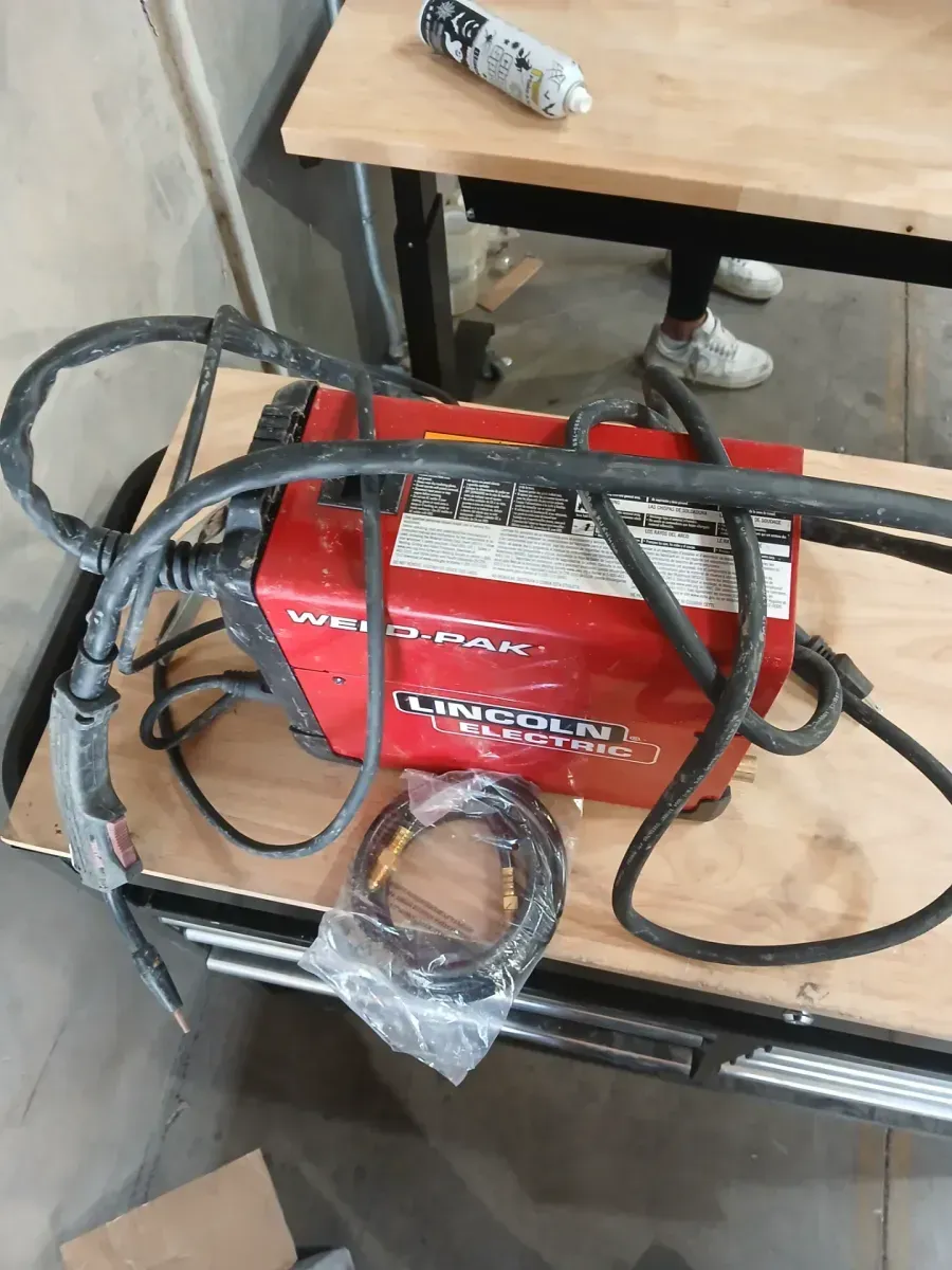 WELD-PAK 90i MIG and Flux-Cored Wire Feeder Welder with Gas Regulator - image 2