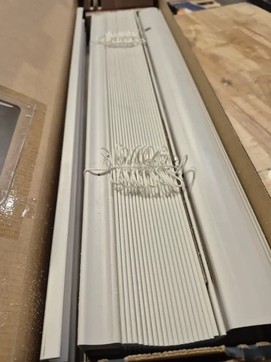 White Cordless Premium Faux Wood blinds with 2.5 in. Slats - 23 in. W x 48 in. L (Actual Size 22.5 in. W x 48 in. L) - image 4