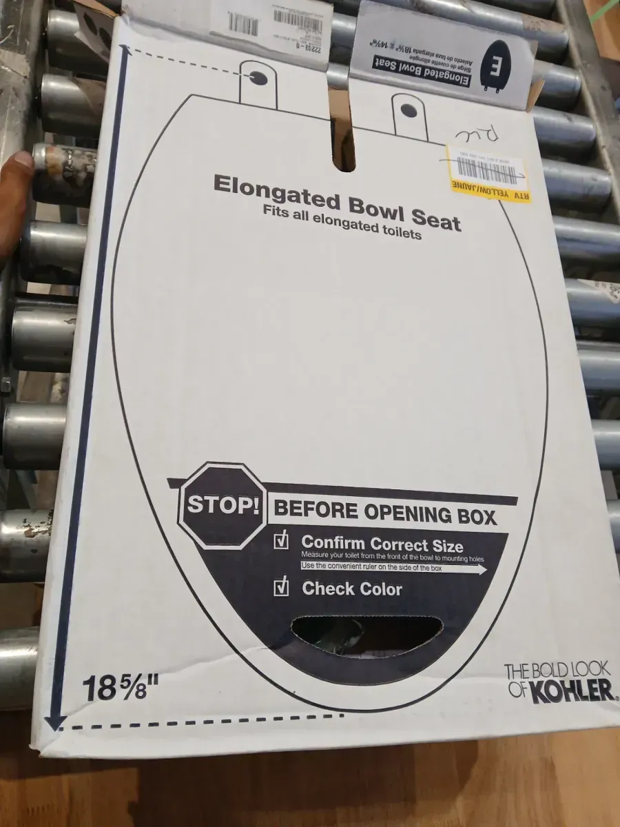 Cachet Elongated Toilet Seat in White - image 3