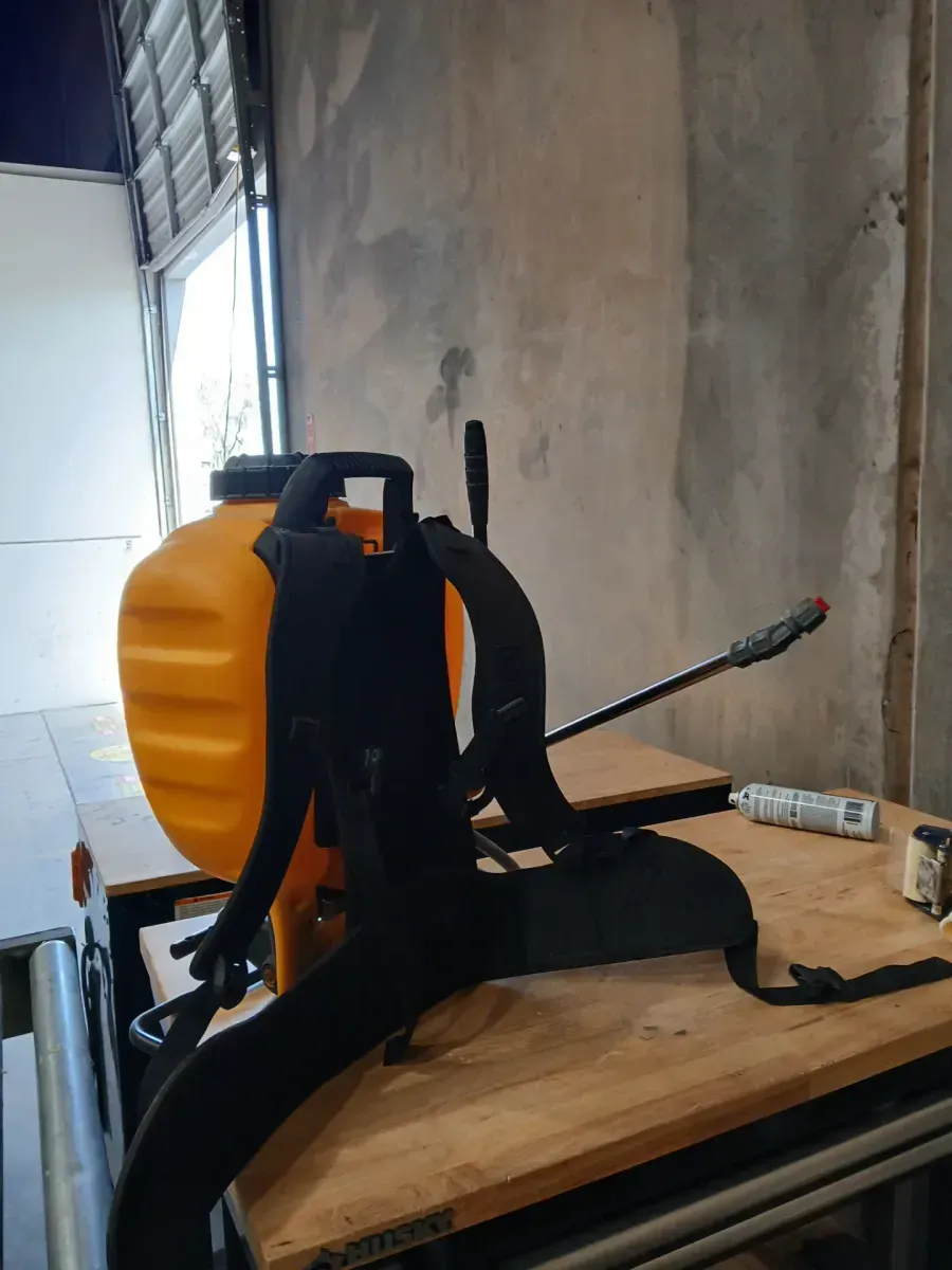 4 Gal. Backpack Sprayer  - image 4