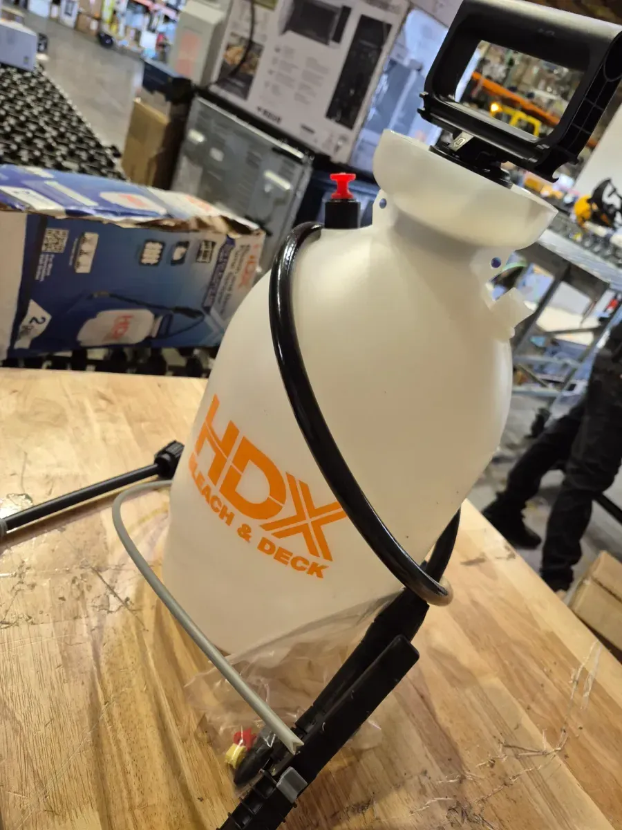 2 gal. Bleach and Deck Sprayer with 1 gal. Wet Look Sealer Combo - image 4