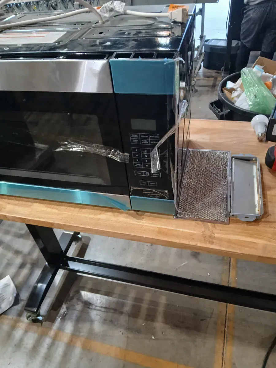 Amana 1.6 cu. ft. Stainless Steel Electric 1000-Watt Over the Range Microwave 300 Exhaust CFM with Add 0:30 Seconds - image 4