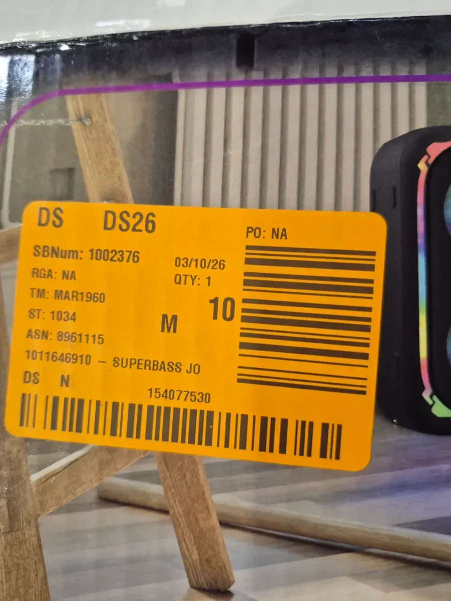 Speaker (Tzumi Super Bass Jobsite Speaker) - image 4