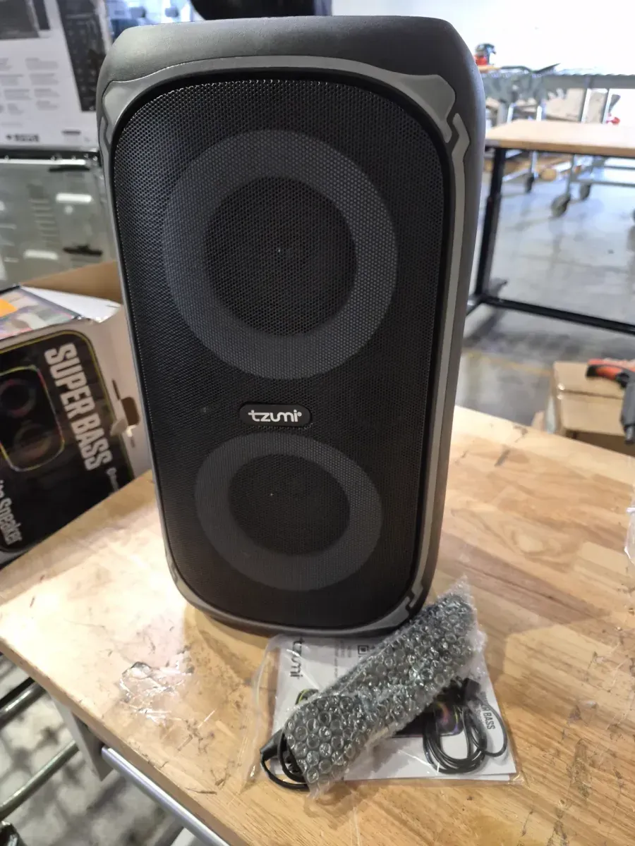 Speaker (Tzumi Super Bass Jobsite Speaker) - image 5