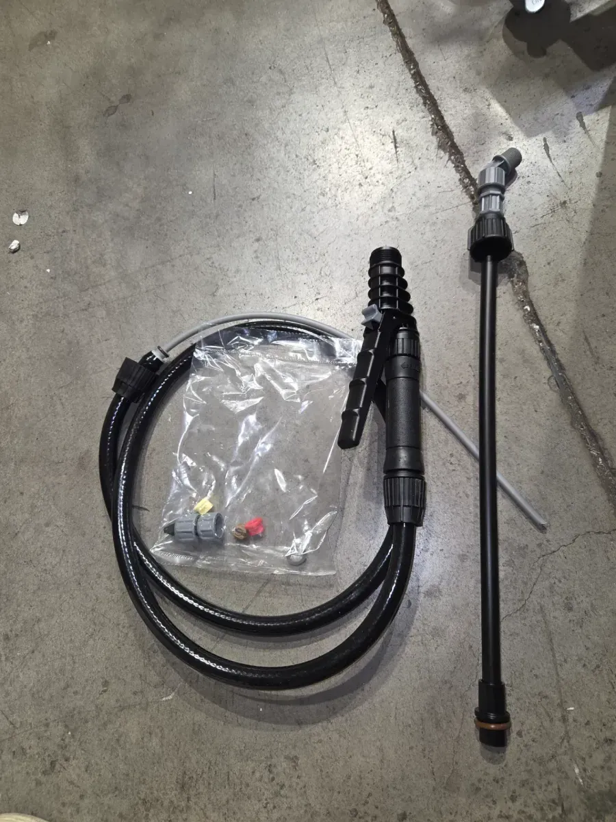 2 gal. Bleach and Deck Sprayer with 1 gal. Wet Look Sealer Combo - image 2