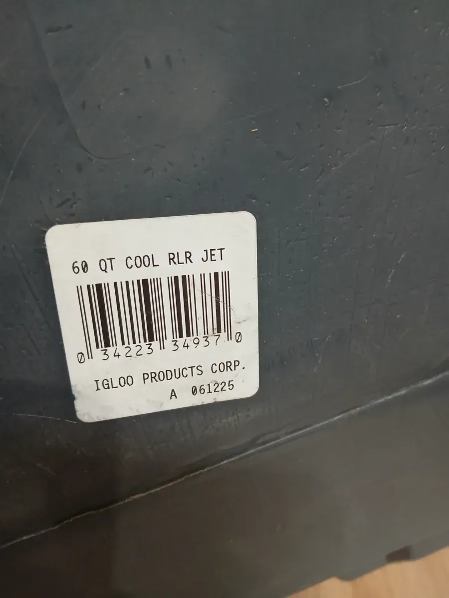 Cool 60 qt. Roller Cooler - image 4