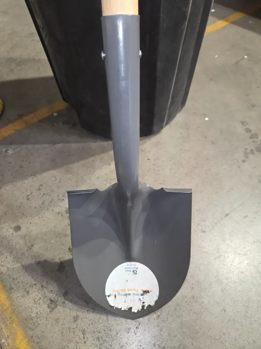 Anvil Long-Handle Round Point Shovel - image 1