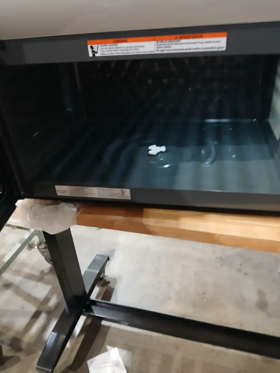 1.7 cu. ft. Over the Range Microwave in Stainless Steel with Electronic Touch Controls - image 6