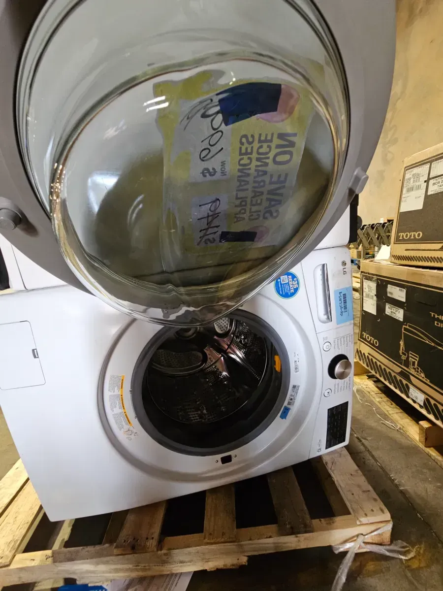 4.5 Cu. Ft. Stackable SMART Front Load Washer in White with Steam and TurboWash360 Technology - image 7