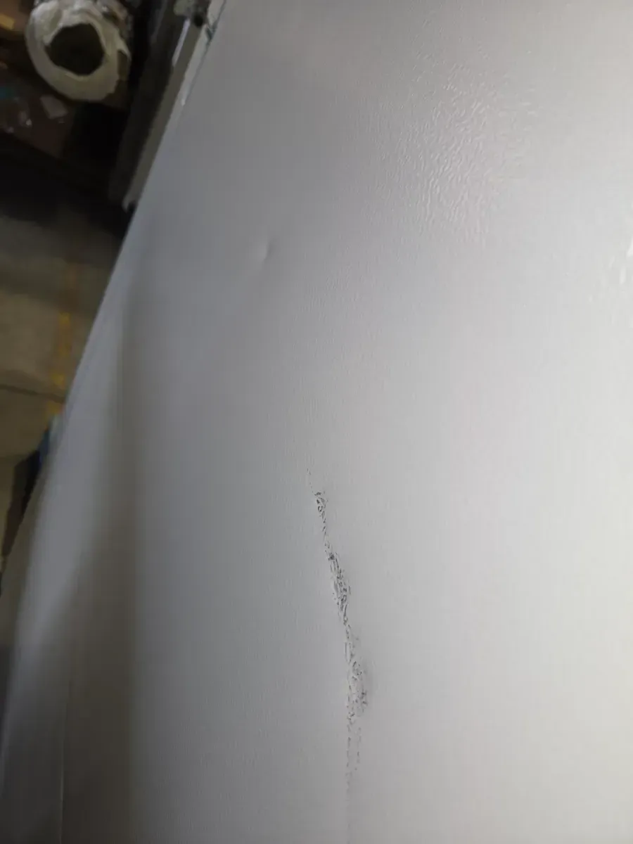 Vissani 18.1 cu. ft. Top Freezer Refrigerator with Adjustable Glass Shelving in White, Garage Ready - image 5