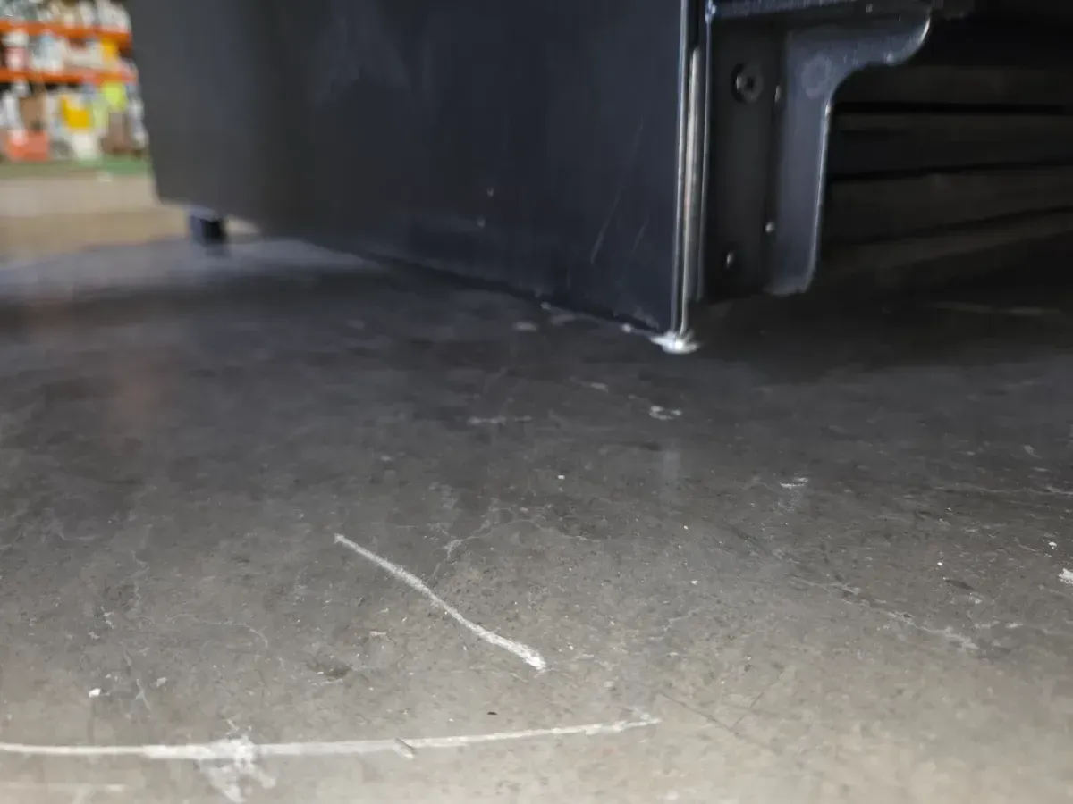 ***It's missing a little leg.***1 in Dual Zone Cellar Cooling Unit Wine Refrigerator in Silver 165Plus Bottles Wine Cooler with 2 Door Handles - image 4