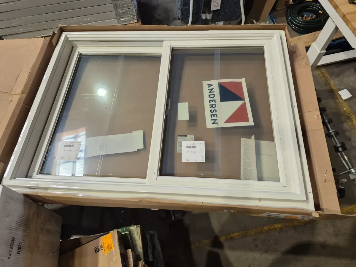 35-1/2 in. x 47-1/2 in. 200-Series White Double-Hung Clad Wood Window with White Interior Low-E Glass and White Hardware - image 5