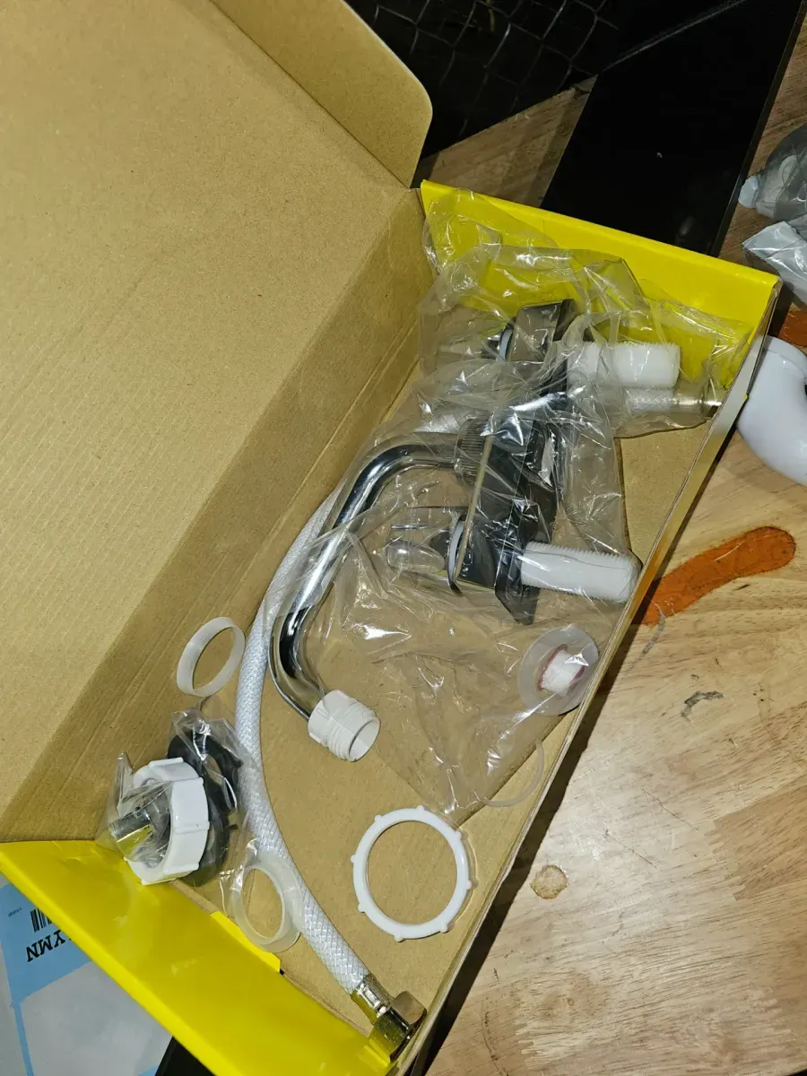 Utilatub Combo 24 in. x 18 in. Polypropylene Floor Mounted Laundry Tub in White - image 2