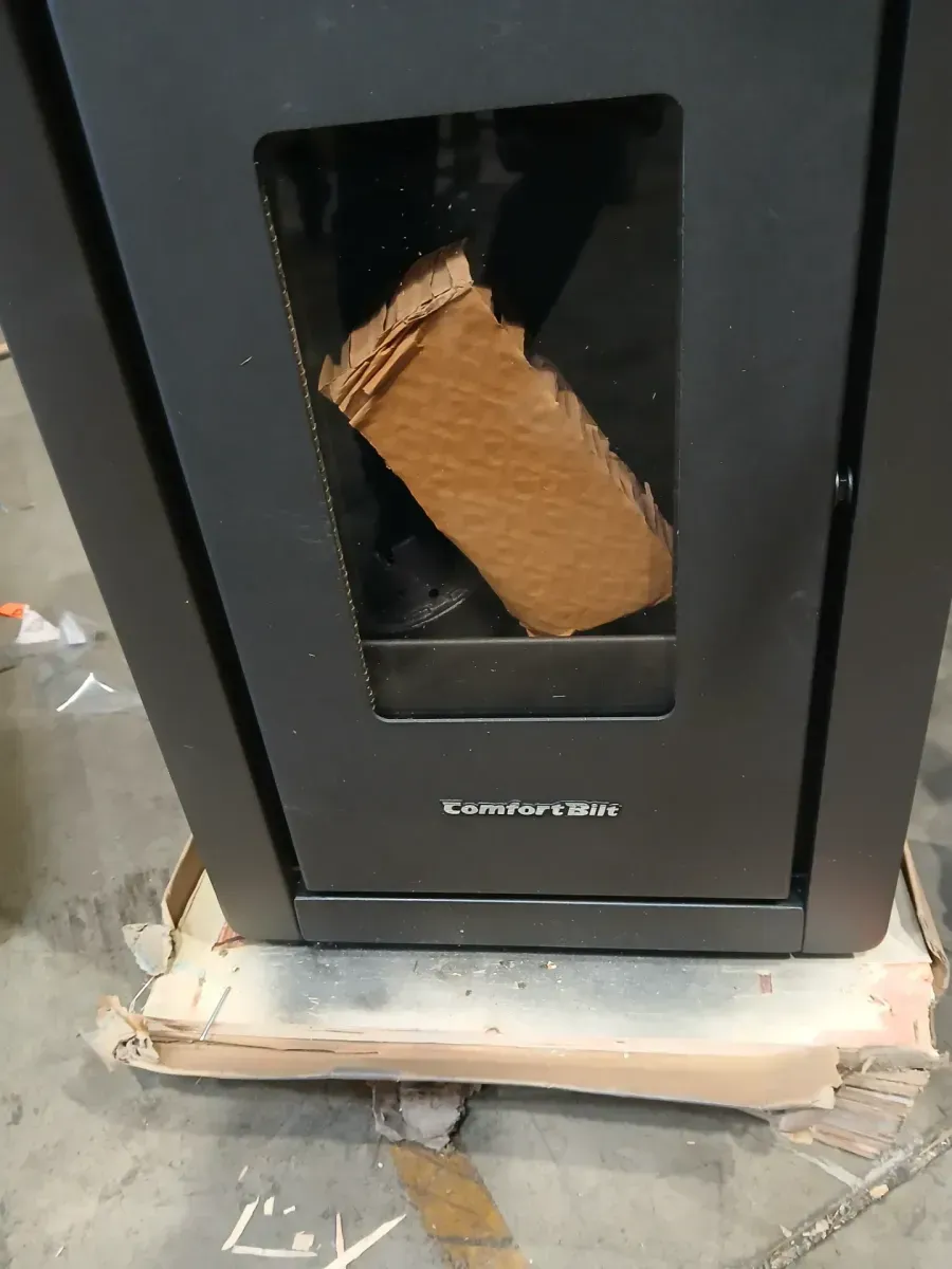  ComfortBilt 1500 sq. ft. Pellet Stove - image 4