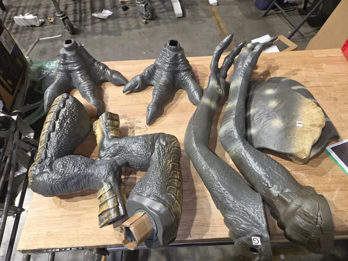 7 ft. Life-Size Motion-Triggered Animatronic Soul Harvester Halloween Prop by Tekky - image 2