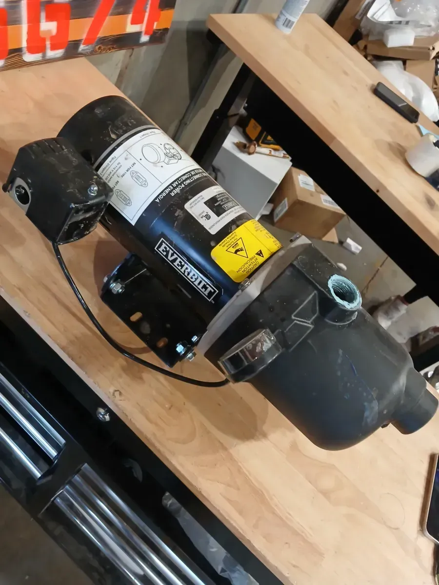 1/2 HP Plastic Shallow Well Jet Pump - image 2