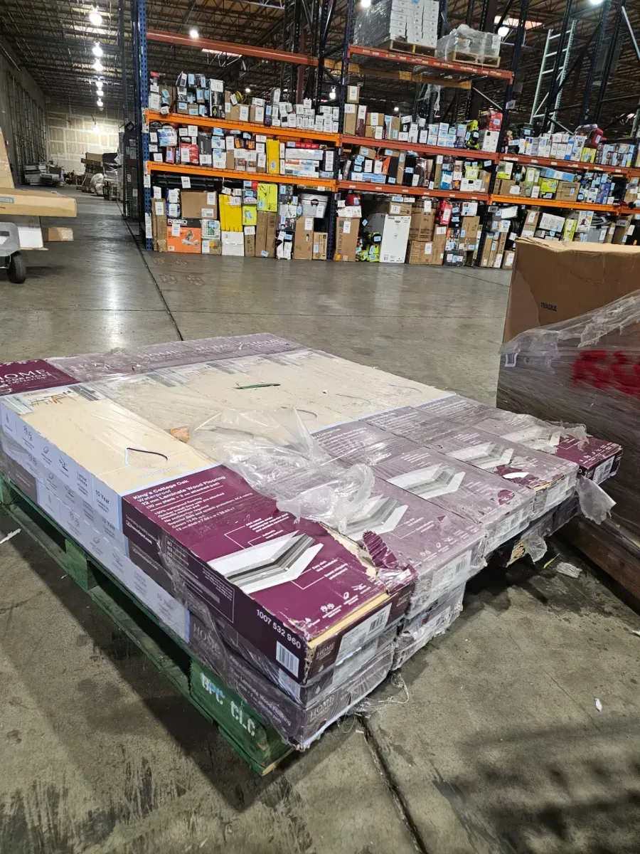 King's Cottage Oak 12mm T x 7.56 in. W Waterproof Laminate Wood Flooring (15.95 sq. ft./Case) - image 3