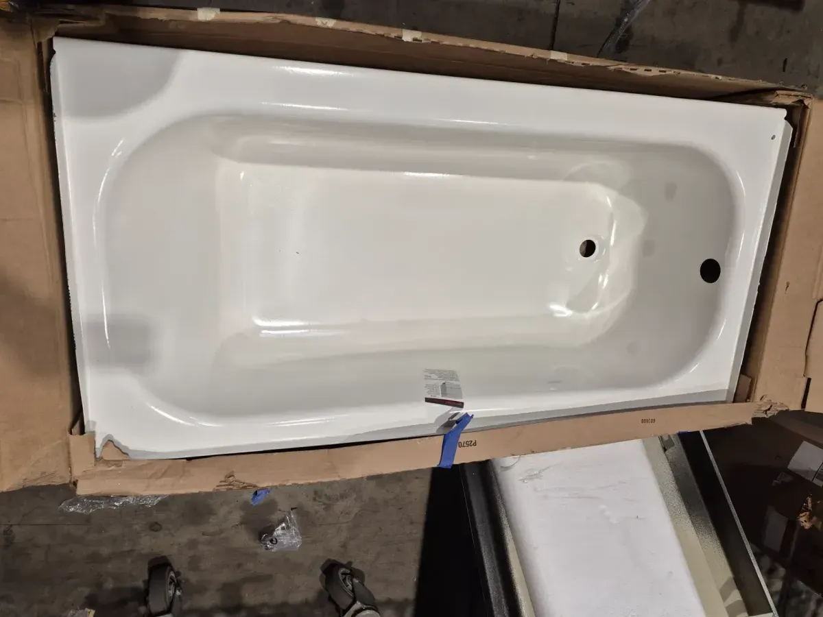 60-inch Right-Hand Drain Alcove Bathtub in White - image 2