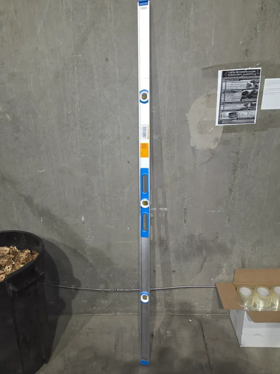 78 in. Aluminum Magnetic I-Beam Level - image 2