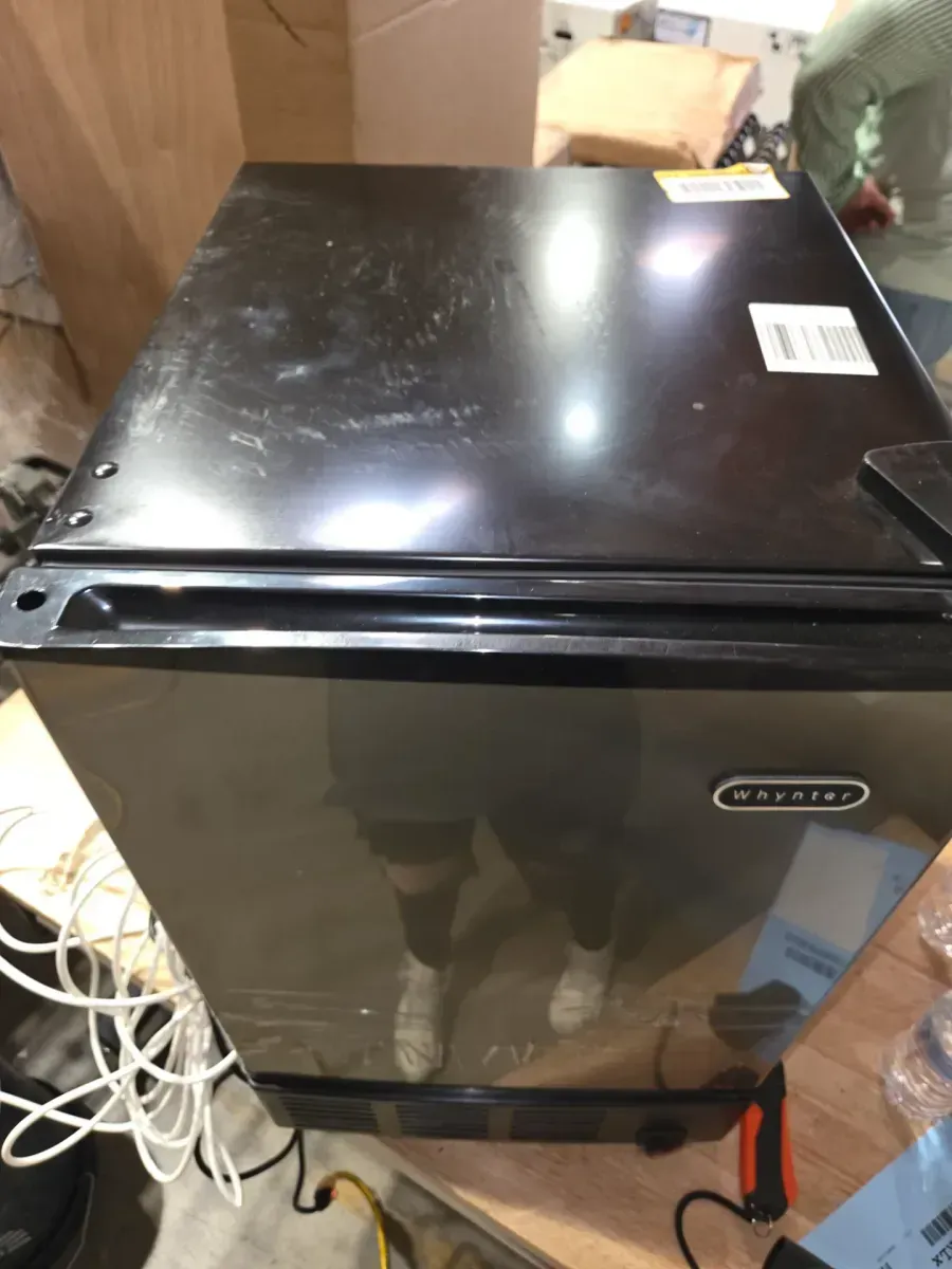 Whynter UIM-155x Built-In Undercounter Ice Maker - image 6