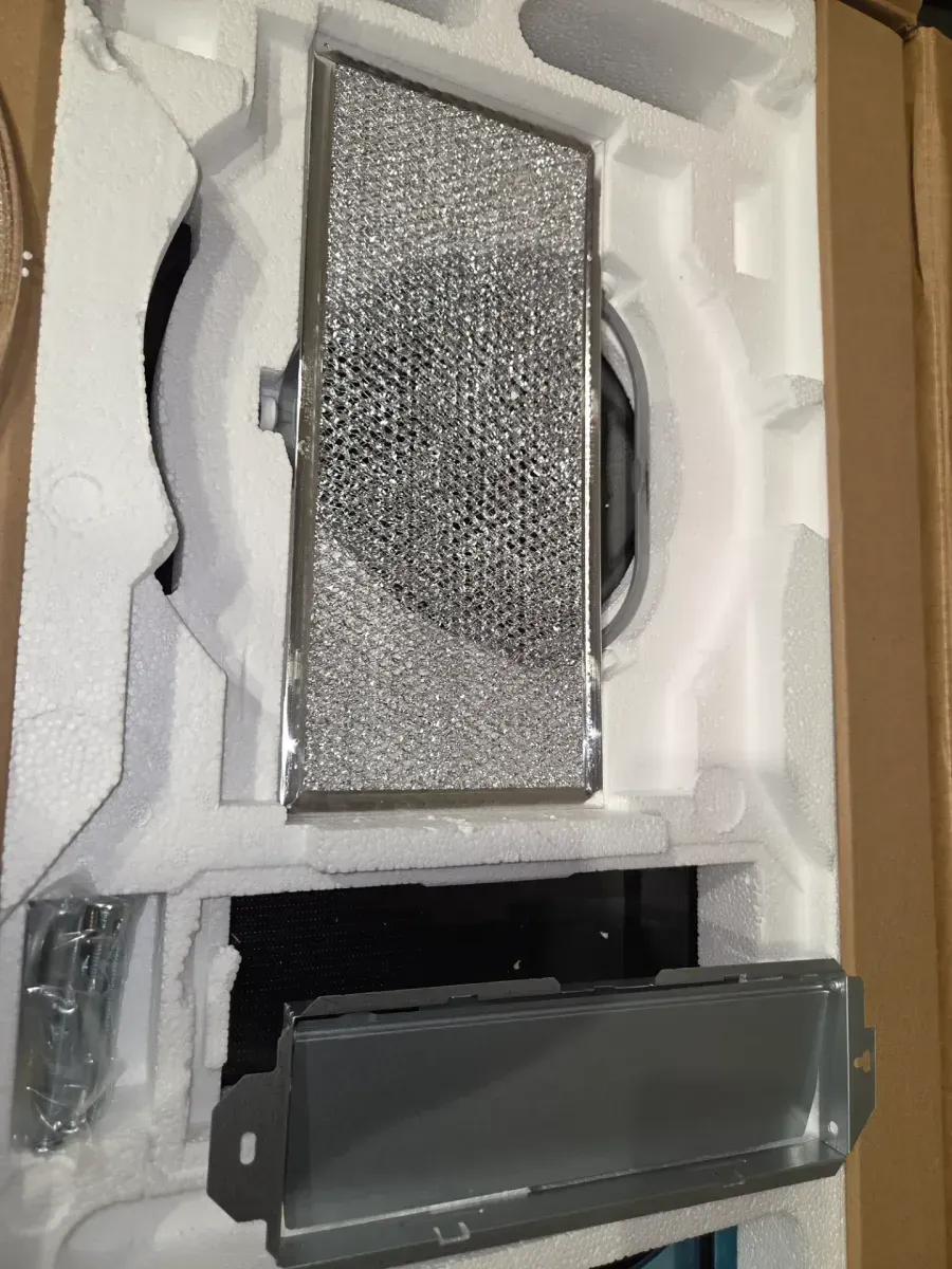 1.9 cu. ft. Over-the-Range Microwave in Stainless Steel with Sensor Cooking Technology - image 3