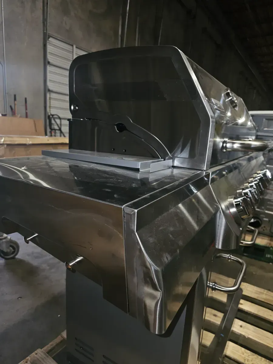 5-Burner BBQ Liquid Propane Gas Grill with Side Burner ,60,000 BTU Barbecue Grill with 632 sq. in. Cooking Area, Silver - image 7