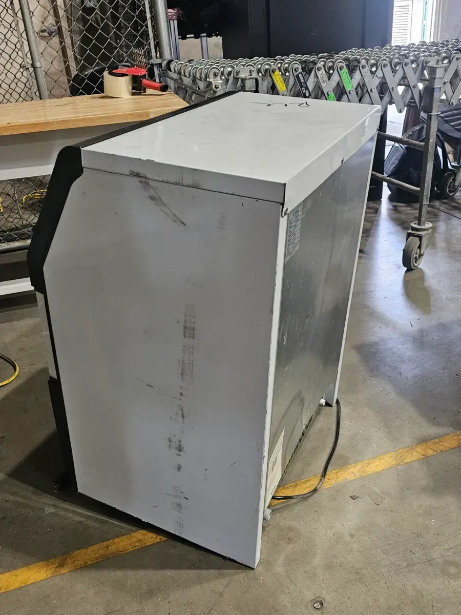 ***It has a dent on the back*** 24 in. Stainless Steel Indoor/Outdoor Freestanding Ice Storage with Smart and Clear Control Panel and 77 lbs. Storage - image 4