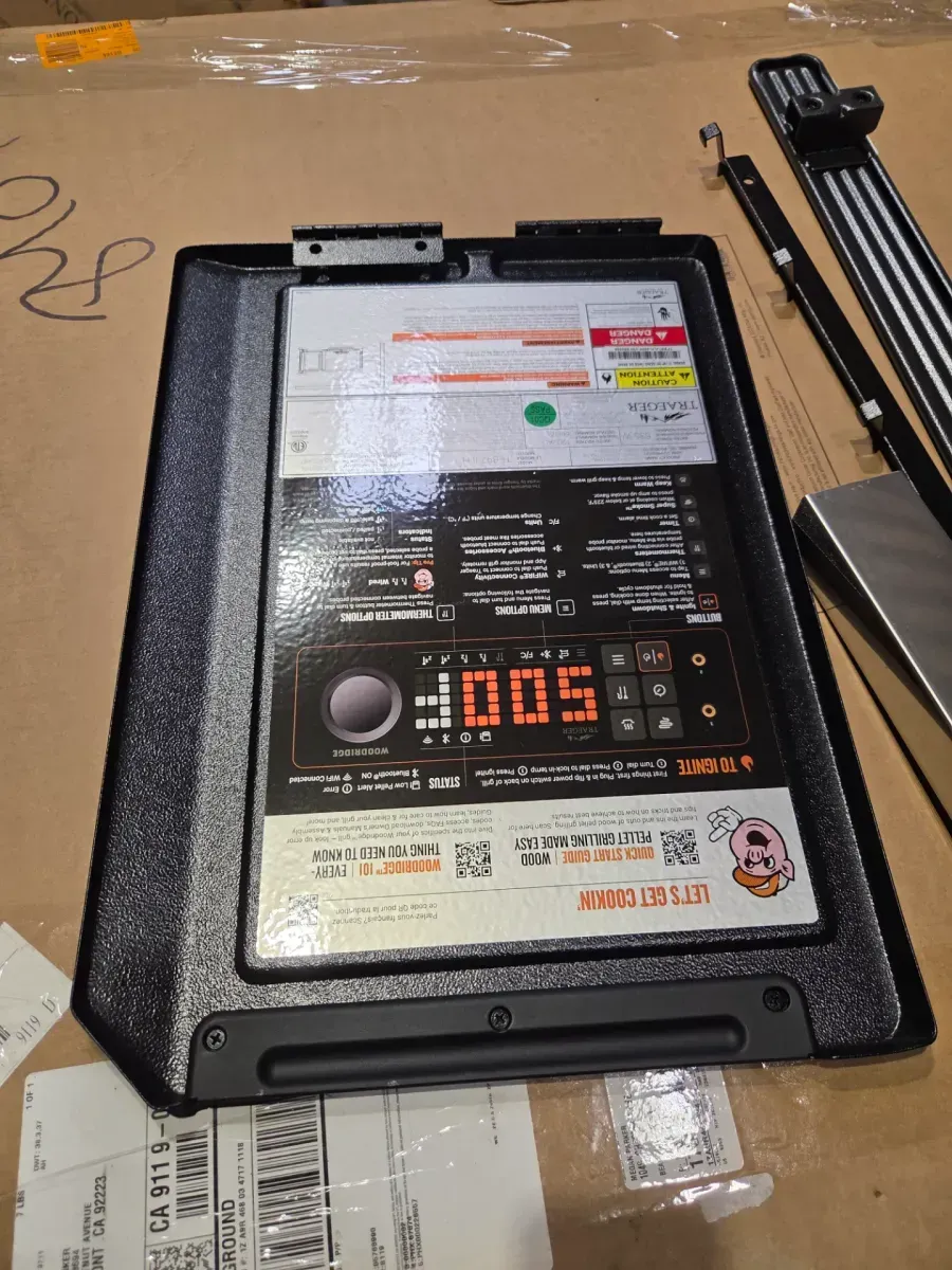 Woodridge Pro Wi-Fi Pellet Grill and Smoker in Black - image 11