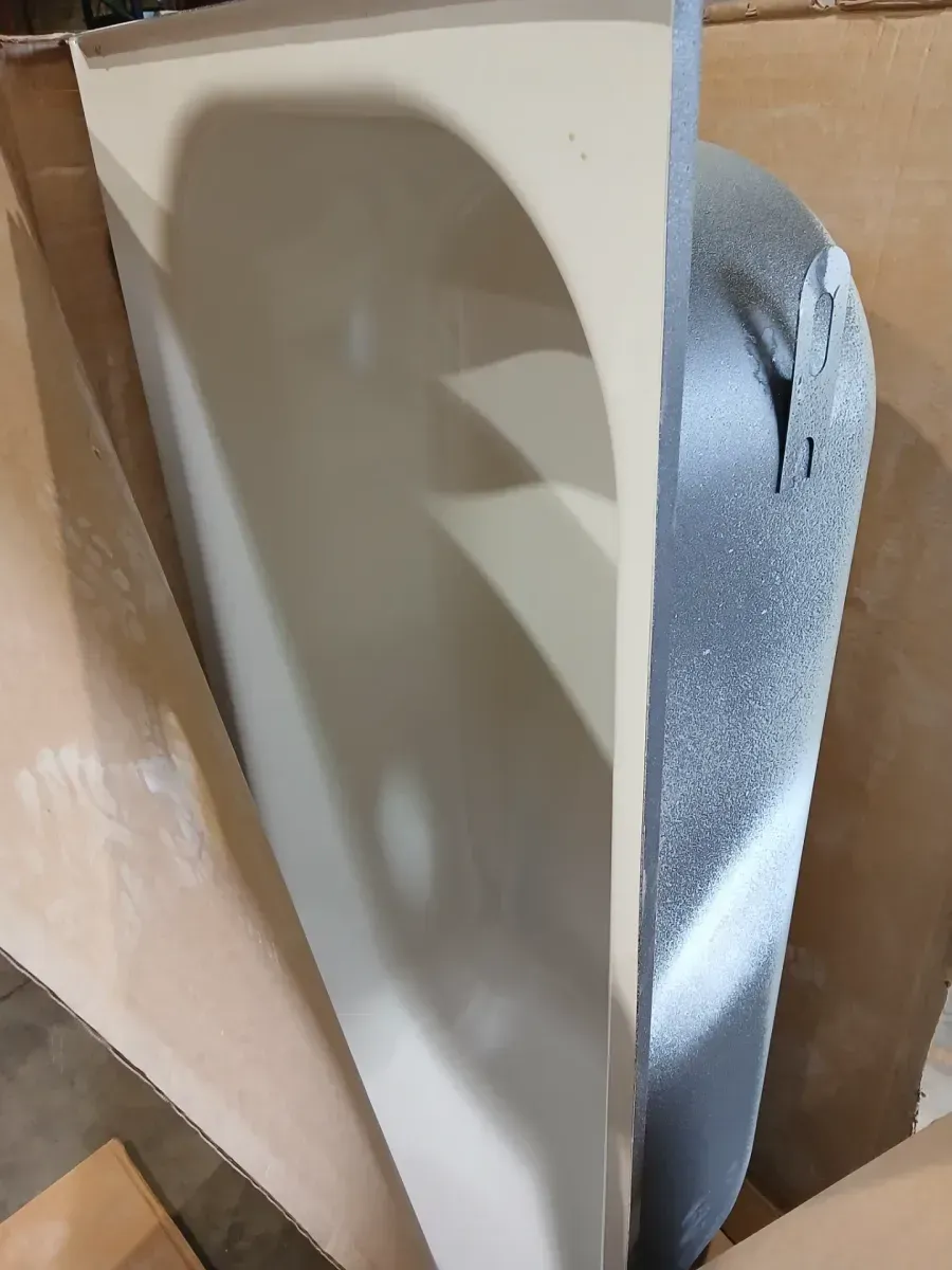 Maui 60 in. x 30 in. Alcove Soaking Bathtub with Left Drain in White - image 3