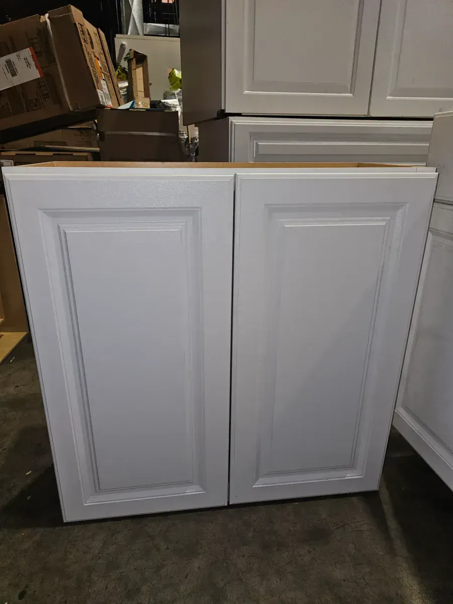 Set of 9 cabinets ( 4 upper and 5 lower) - image 2