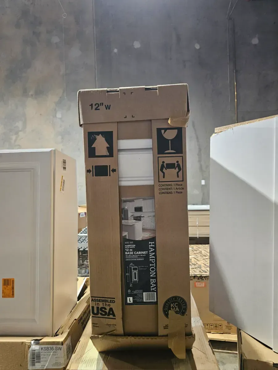 Set of 9 cabinets ( 4 upper and 5 lower) - image 7