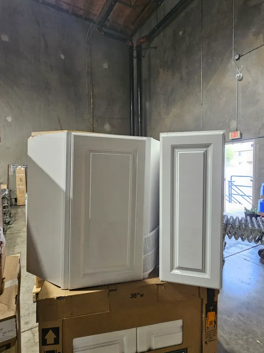 Set of 9 cabinets ( 4 upper and 5 lower) - image 9