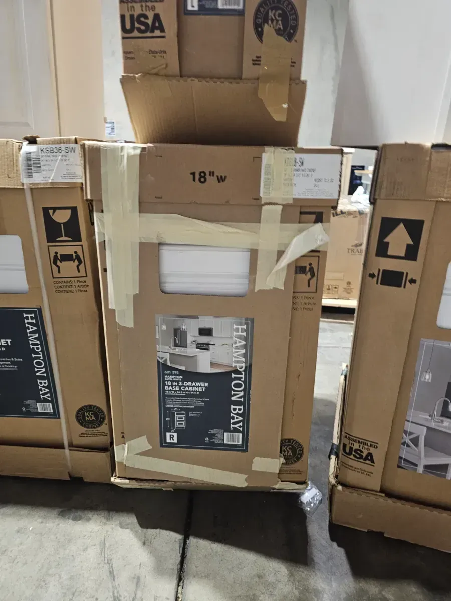 Set of 9 cabinets ( 4 upper and 5 lower) - image 10