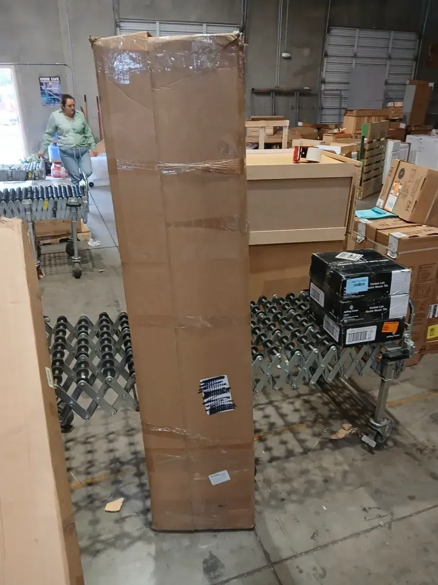 Washington 6 ft. H x 6 ft. W White Vinyl Privacy Fence Panel with 5 ft. Gate and Posts - image 2