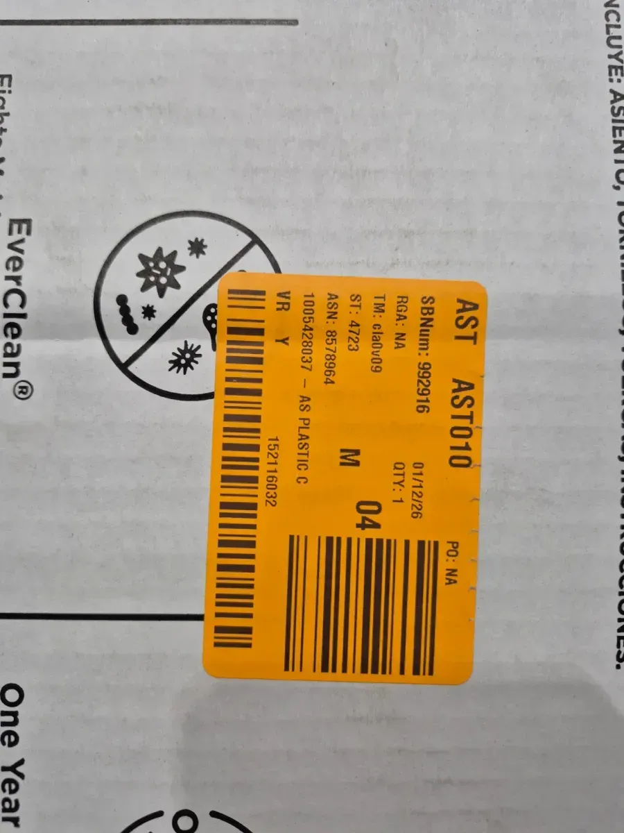 Cadet Elongated Antimicrobial Soft Close Toilet Seat in White - image 2