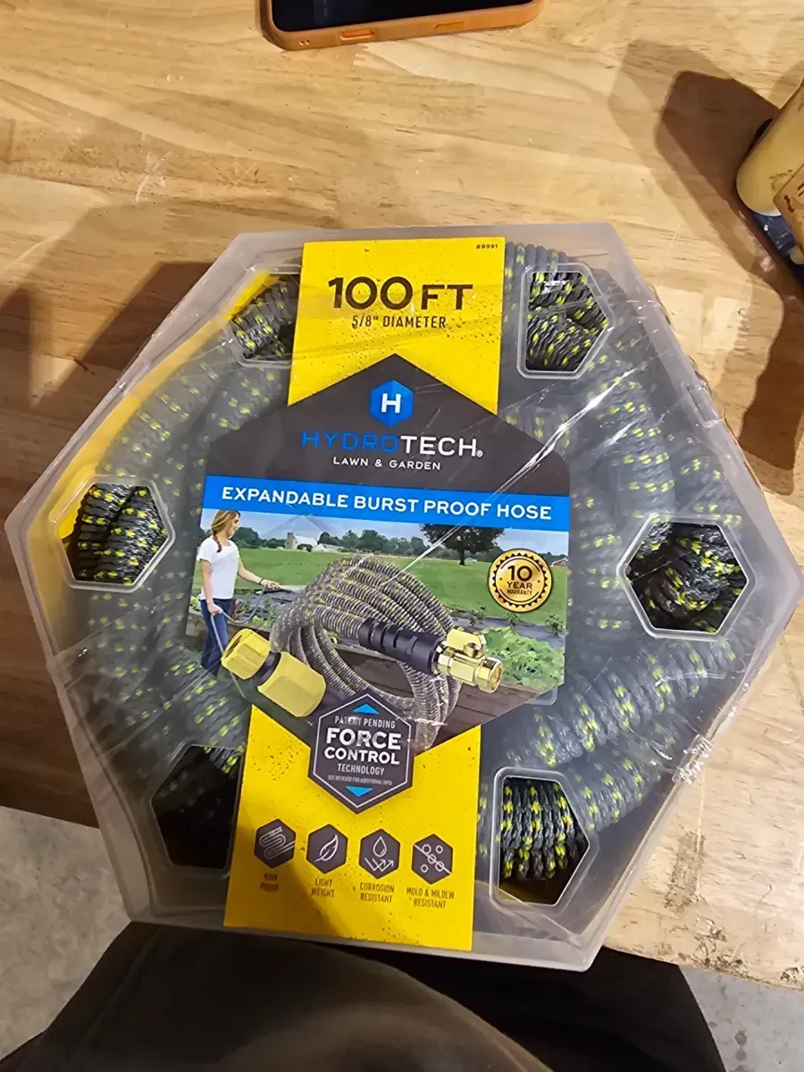 100 ft. x  5/8 in. Expandable Garden Hose, Flexible, Durable, Burst Proof, Lightweight, No-Kink Water Hose - image 3
