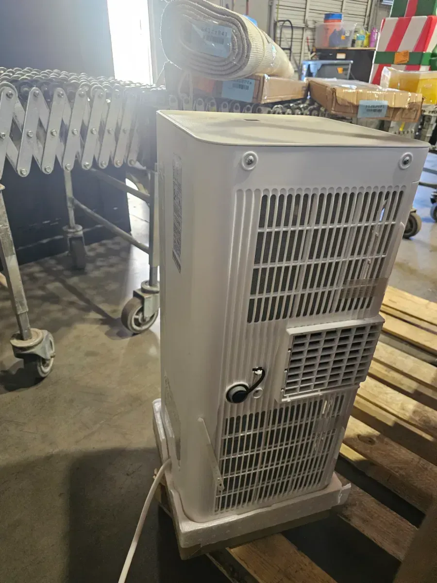 5,000 BTU 115-Volt 3-in-1 Portable Air Conditioner Unit Cools 150 sq. ft. with Dehumidifier and Remote in White - image 4