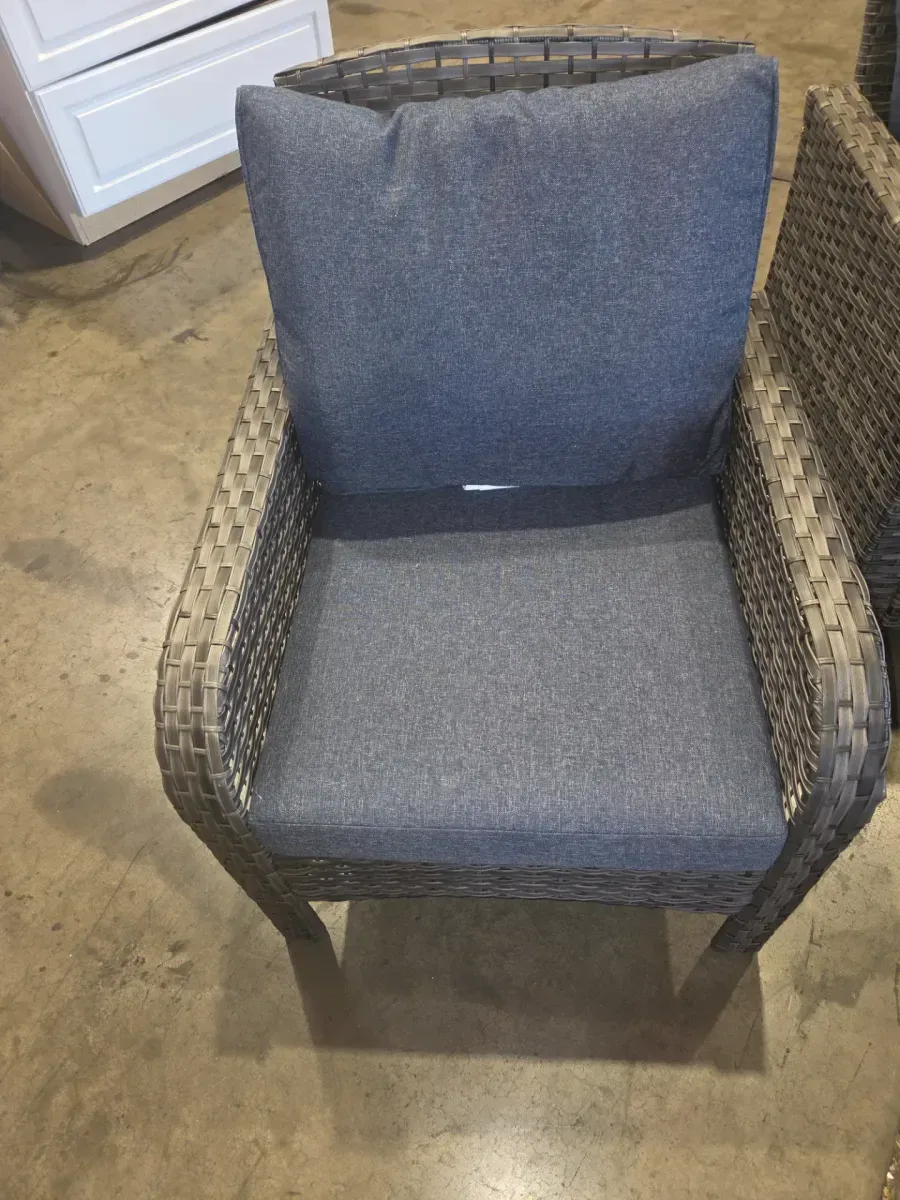 7-Piece Wicker Patio Conversation Set with Blue Cushions - image 7