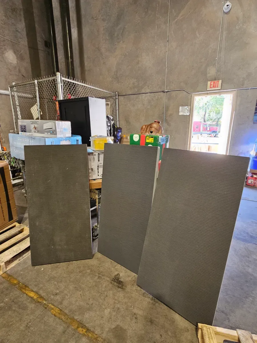 Watershield Shower System 24 in. x 48 in. x 2 in. XPS Waterproof Backer Board for Rectangular Shower Benches - image 3