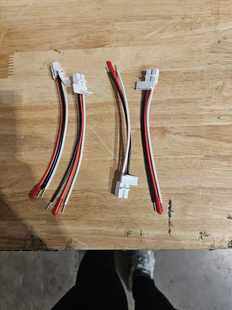 Hardwired Interconnected Smoke Detector with Photoelectric Sensor (4-Pack), 20SAR - image 3