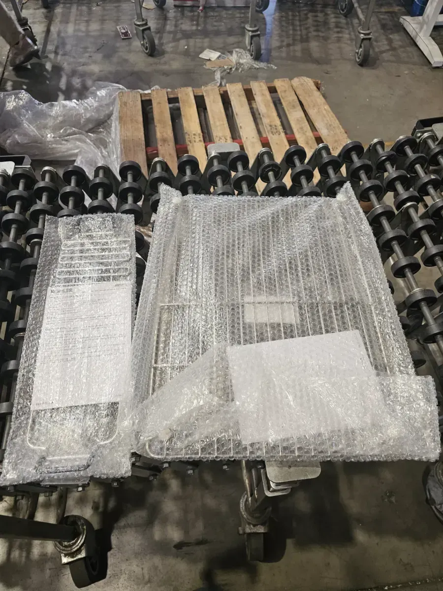 Riverby Undermount Cast Iron 33 in. 5-Hole Single Bowl Kitchen Sink with Accessories in White - image 2