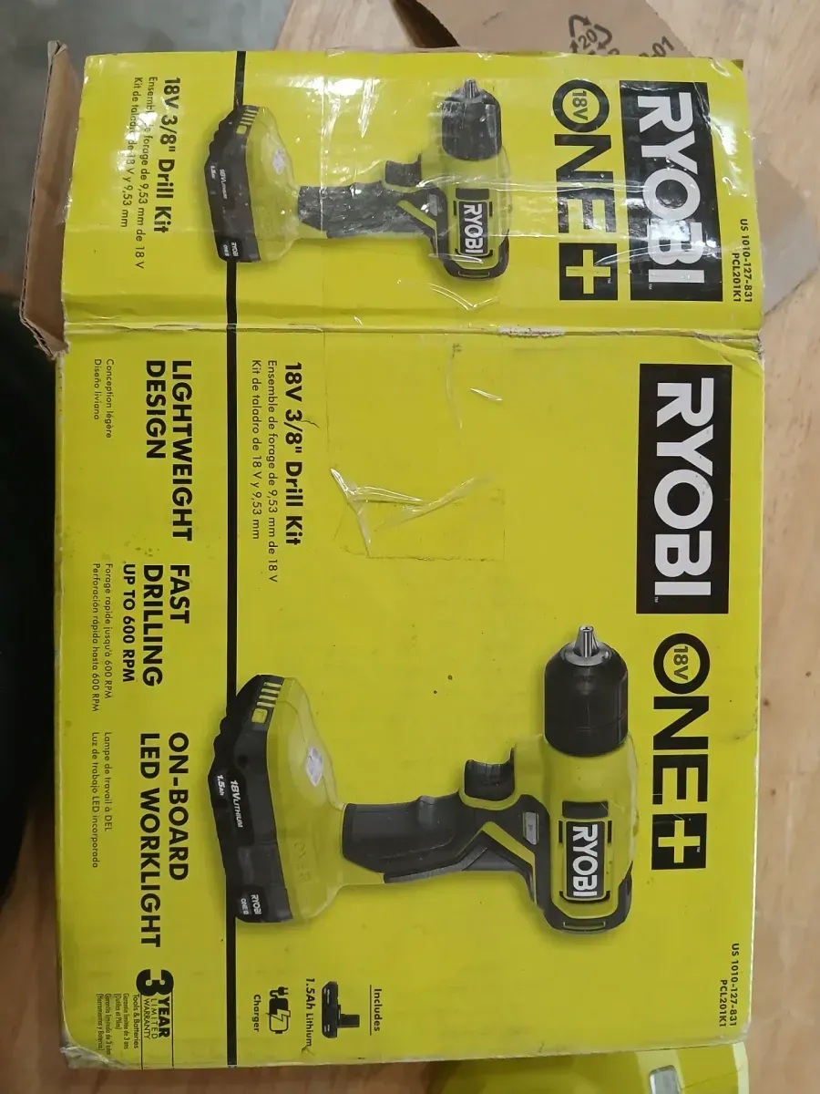 ***It is missing a few accessories.***ONE+ 18V Cordless 3/8 in. Drill/Driver Kit with 1.5 Ah Battery and 3-1/2 in. Diamond Grit Impact Drive Bits (3-Piece) - image 3